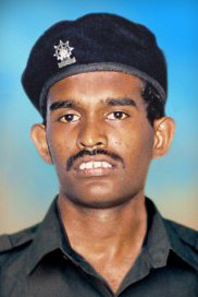 தினேஸ் (சுவேந்திரன்)