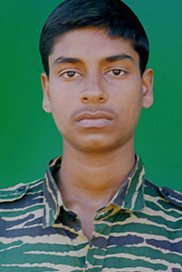பத்மகுயிலன்
