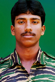 இளங்கதிர் (பன்னீர்)