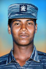 ஓசையினியவன்