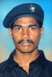ரதீஸ் (பிரதாபன்)