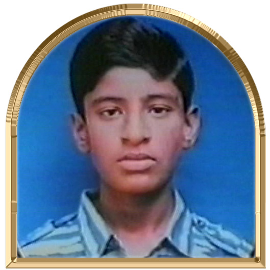சரித்திரன் (குமரன்)