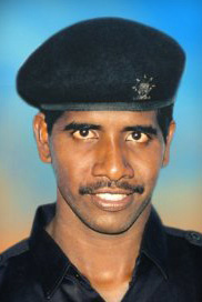 அருளரசன்